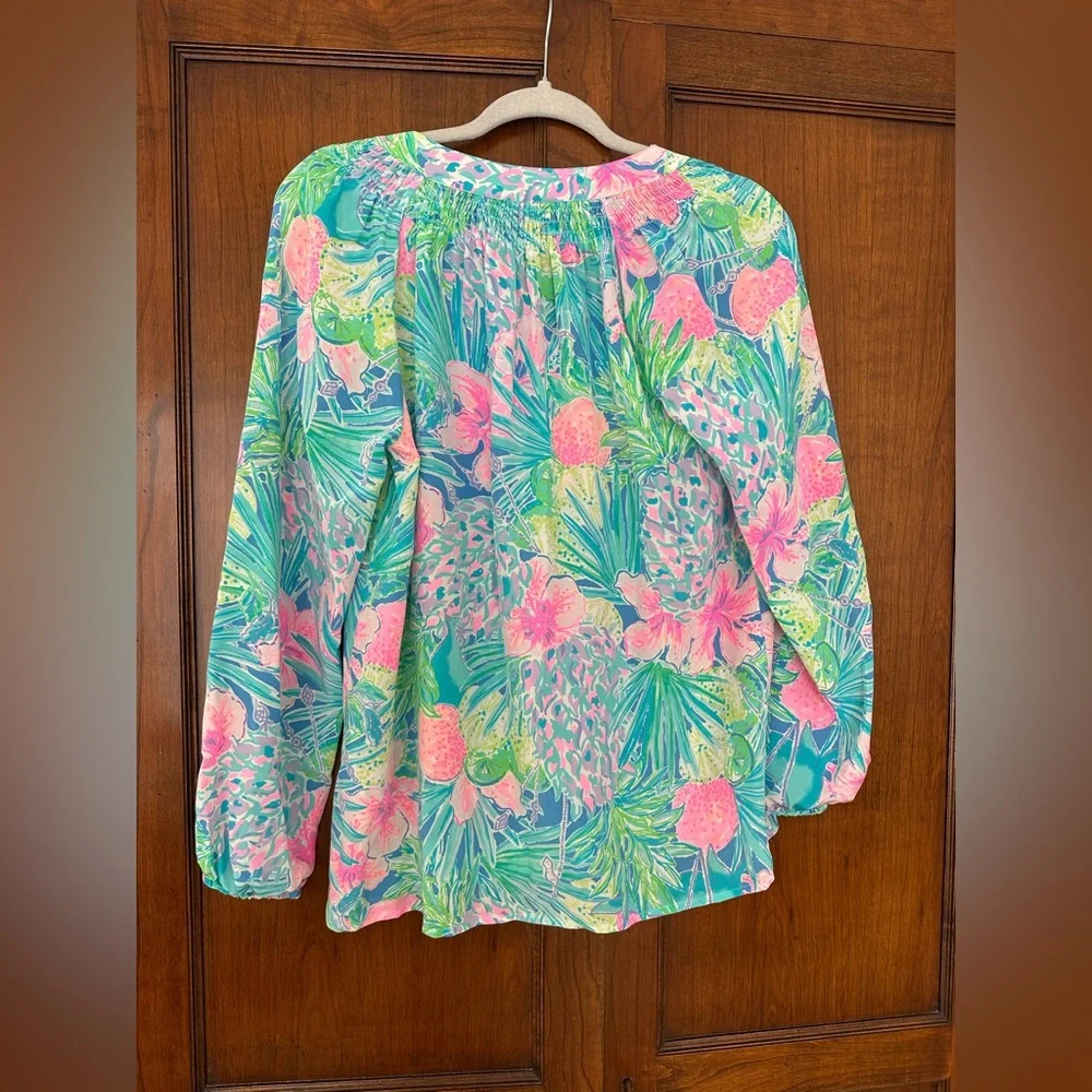 Shell-Button Tunic - Picture 5 of 5